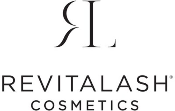  RevitaLash® Cosmetics wypuszcza na rynek nową odżywkę do rzęs RevitaLash® Advanced Sensitive ‒ pierwsze serum do rzęs dla oczu wrażliwych