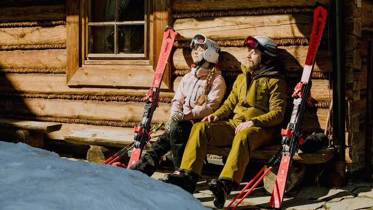  Szusowanie poza sezonem – odkryj zalety jazdy na nartach w marcu