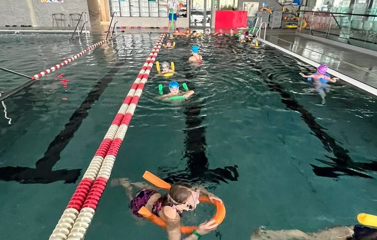  Doskonałe warunki do nauki pływania w Qarium Kępno